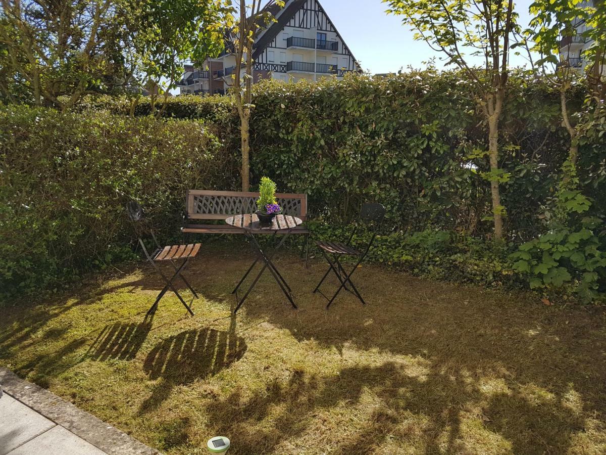 Studio Fleur Marine Appartement Cabourg Buitenkant foto